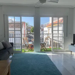 Calle Cartama 11 Apartment